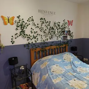 Séjour chez l'habitant Maison Jaune, Villemus